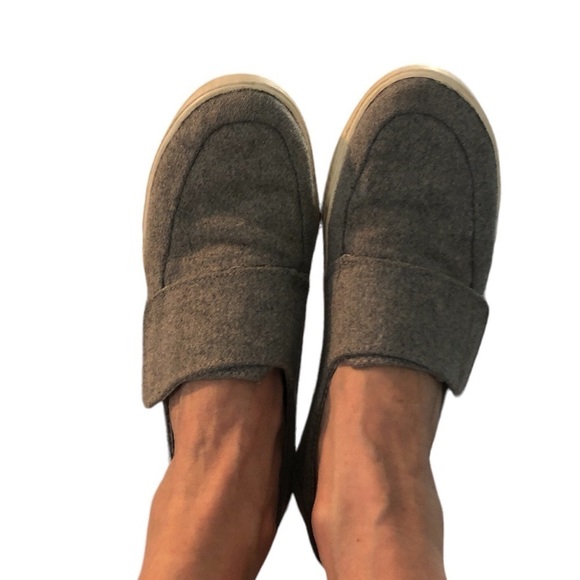 LOAFERS TOMS Loafers Gray size  9.5 - Picture 3 of 9